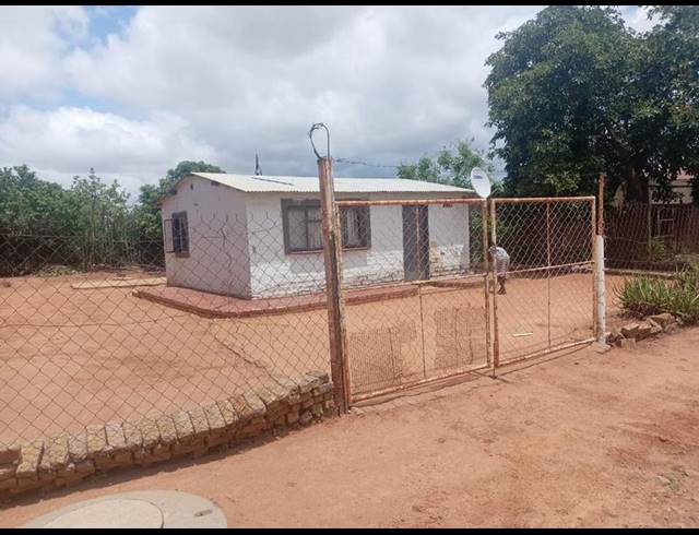 2 BEDROOM HOUSE FOR SALE IN SOSHANGUVE S